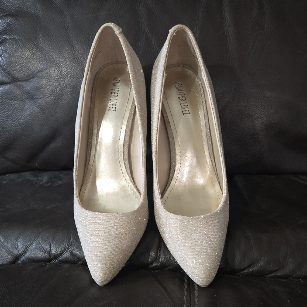Jennifer Lopez JLO Sparkling Beige Heels WMNS 8.5 Esla Metallic